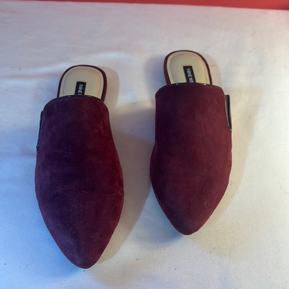 Nine West suede maroon flats size 9 - Picture 1 of 4